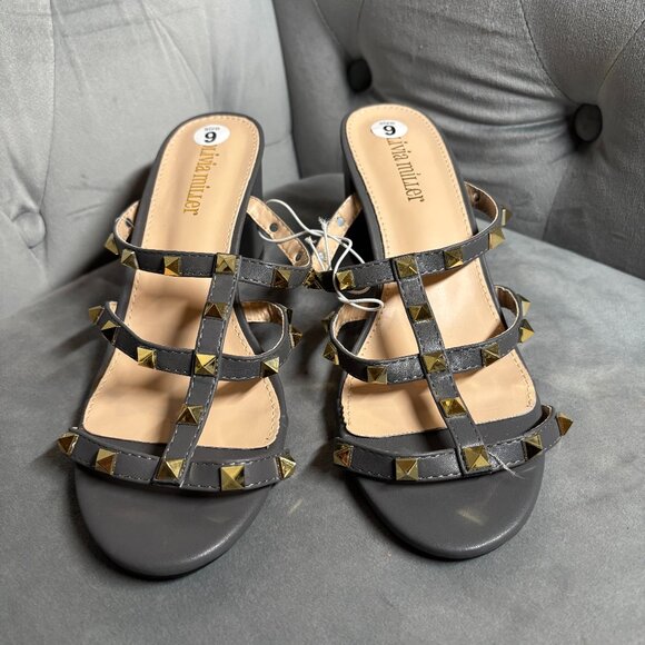 Olivia Miller Gray Studded Strappy Block Heel Sandals – Women’s Size 9 - Picture 2 of 6